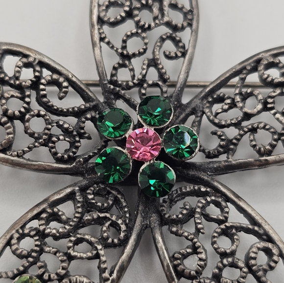 Beautiful Flower Brooch - Simon Chang - Spring Color Palette Flower Blossom - Picture 2 of 5